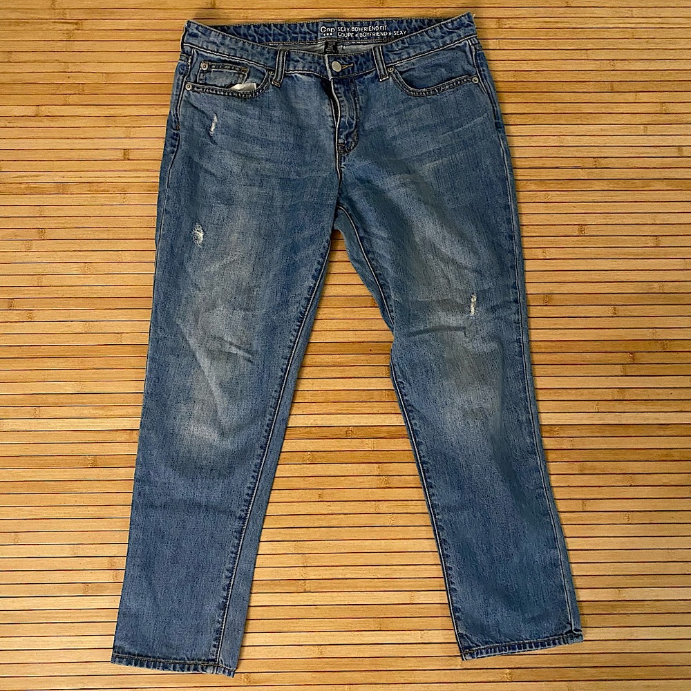 Gap Sexy Boyfriend Fit Coupe Jean